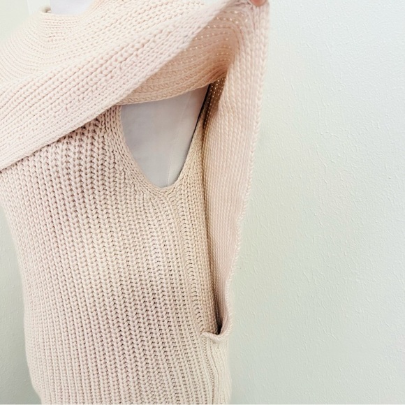 BCBGMAXAZRIA Women’s Mariana Drape Wrap Sweater XS 100% Wool Chalk Color EUC - Picture 6 of 11